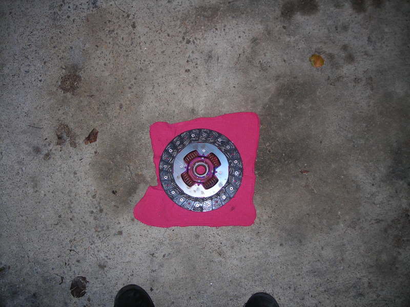 Name: Clutch037.jpg
Views: 65
Size: 64.6 KB
