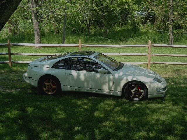 Name:  Z32wheelbronze.jpg
Views: 13
Size:  81.6 KB
