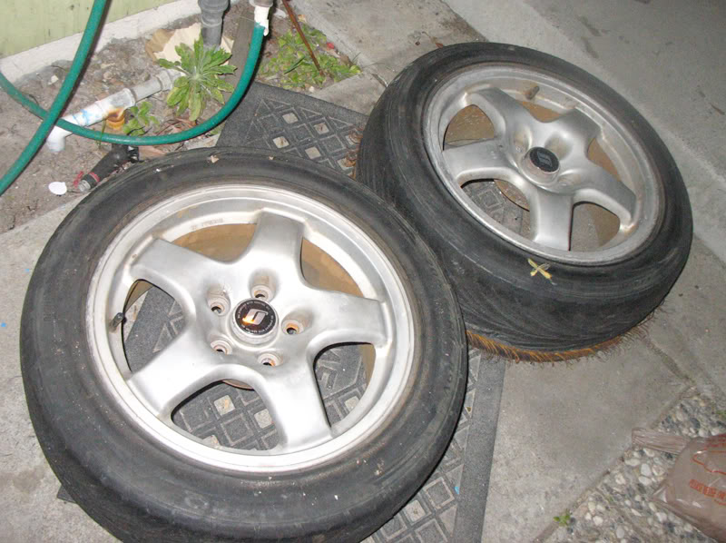 Name: SkylineWheels.jpg
Views: 824
Size: 106.3 KB