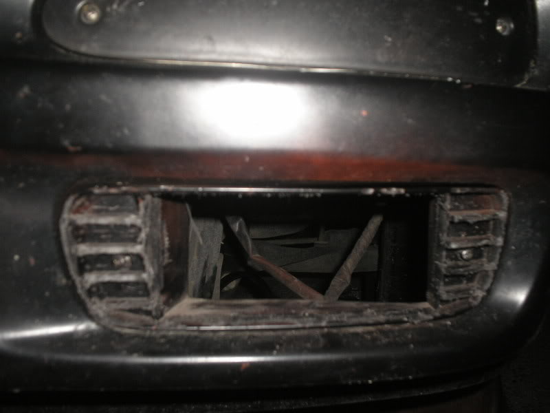 Name:  P7270104.jpg
Views: 19
Size:  39.6 KB