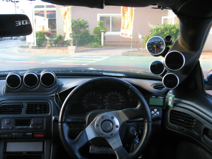 Name: Cockpit.jpg
Views: 22
Size: 64.8 KB